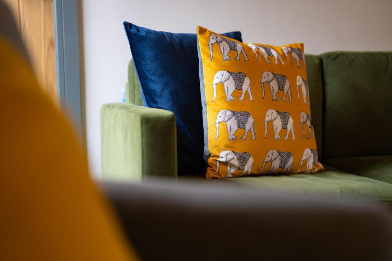Spacious - Contemporary 2Br Apartment - Central Ambleside - Parking Exteriér fotografie