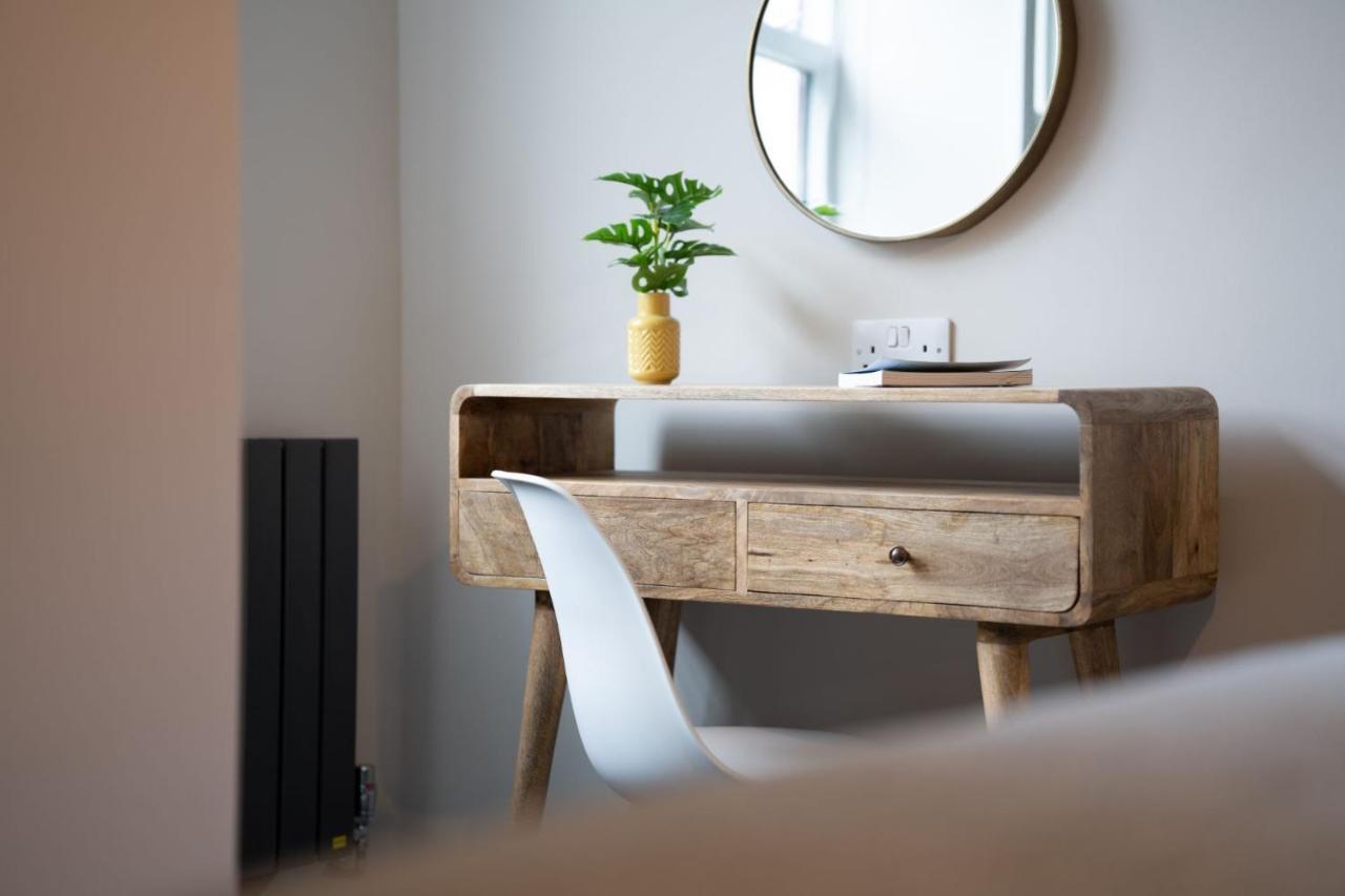Spacious - Contemporary 2Br Apartment - Central Ambleside - Parking Exteriér fotografie